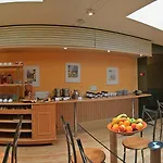 Billie - Reopening Summer 2024 Hotel 3*