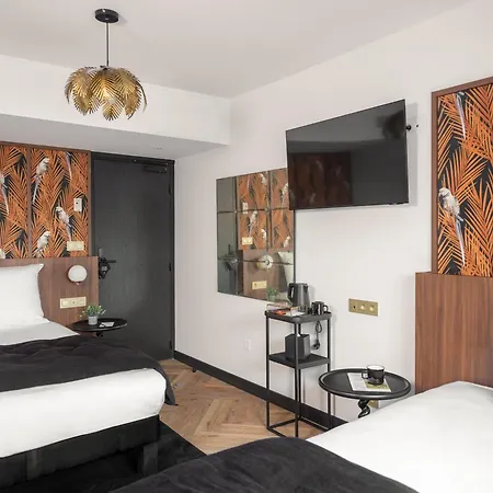 Billie - Reopening Summer 2024 3* Nantes