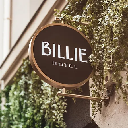 Billie - Reopening Summer 2024 3* Nantes