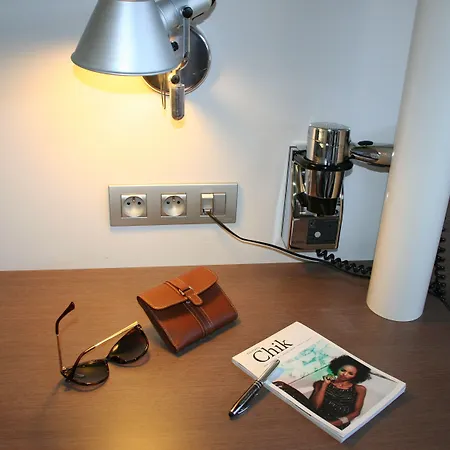 Hotel Billie 3*