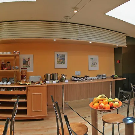 Billie Hotel 3*