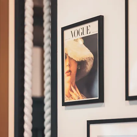 Billie - Reopening Summer 2024 Otel Nantes