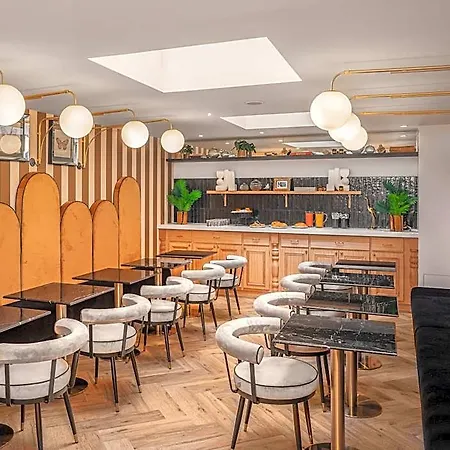 Billie Hotel 3*