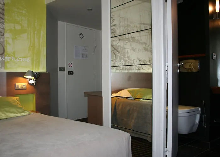 Billie - Reopening Summer 2024 3*