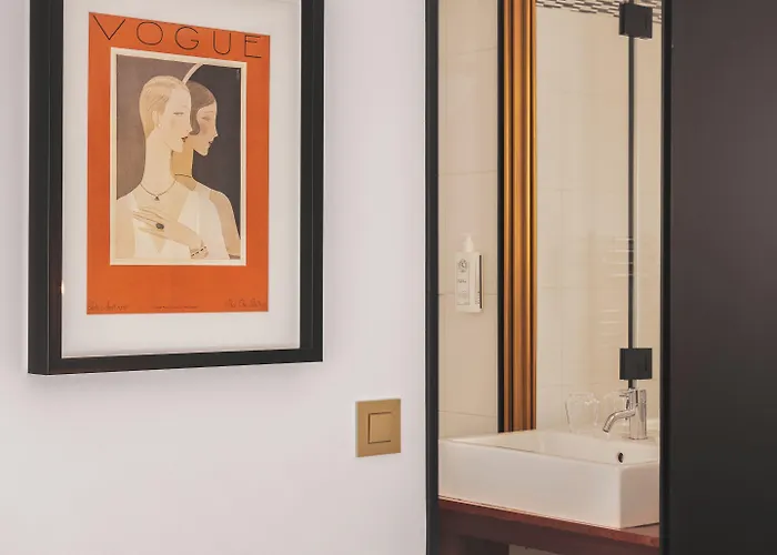 Billie - Reopening Summer 2024 3*