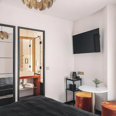 Billie - Reopening Summer 2024 3* Nantes