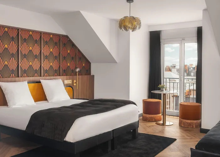 Billie - Reopening Summer 2024 3*